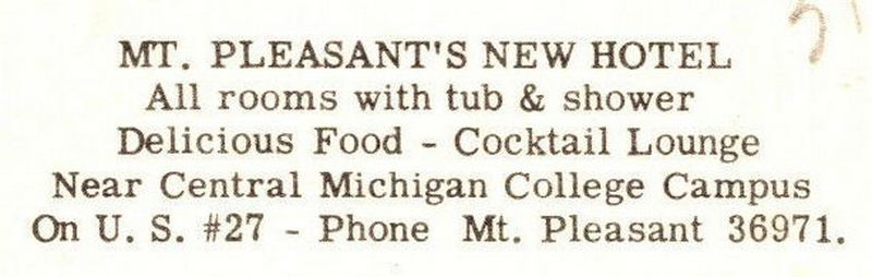 Hotel Chieftan - Vintage Post Card (newer photo)